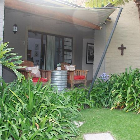 Green Pascua Bed And Breakfast Roodepoort Exteriör bild