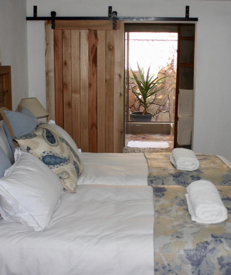 Green Pascua Bed And Breakfast Roodepoort Exteriör bild